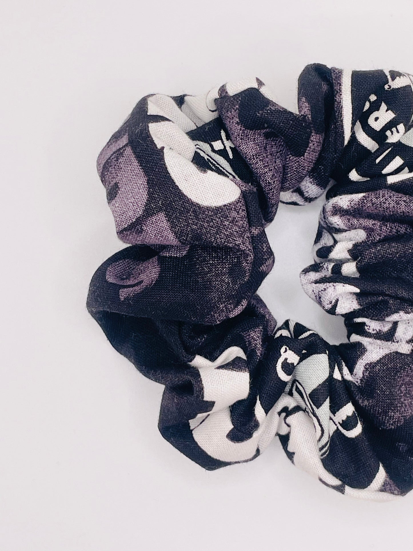 Raiders Scrunchie