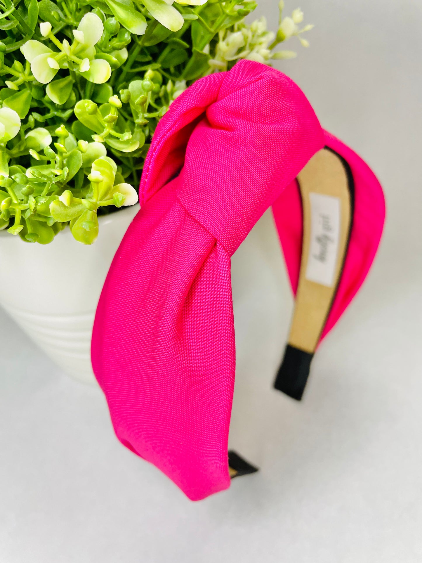 Magenta-y Pink