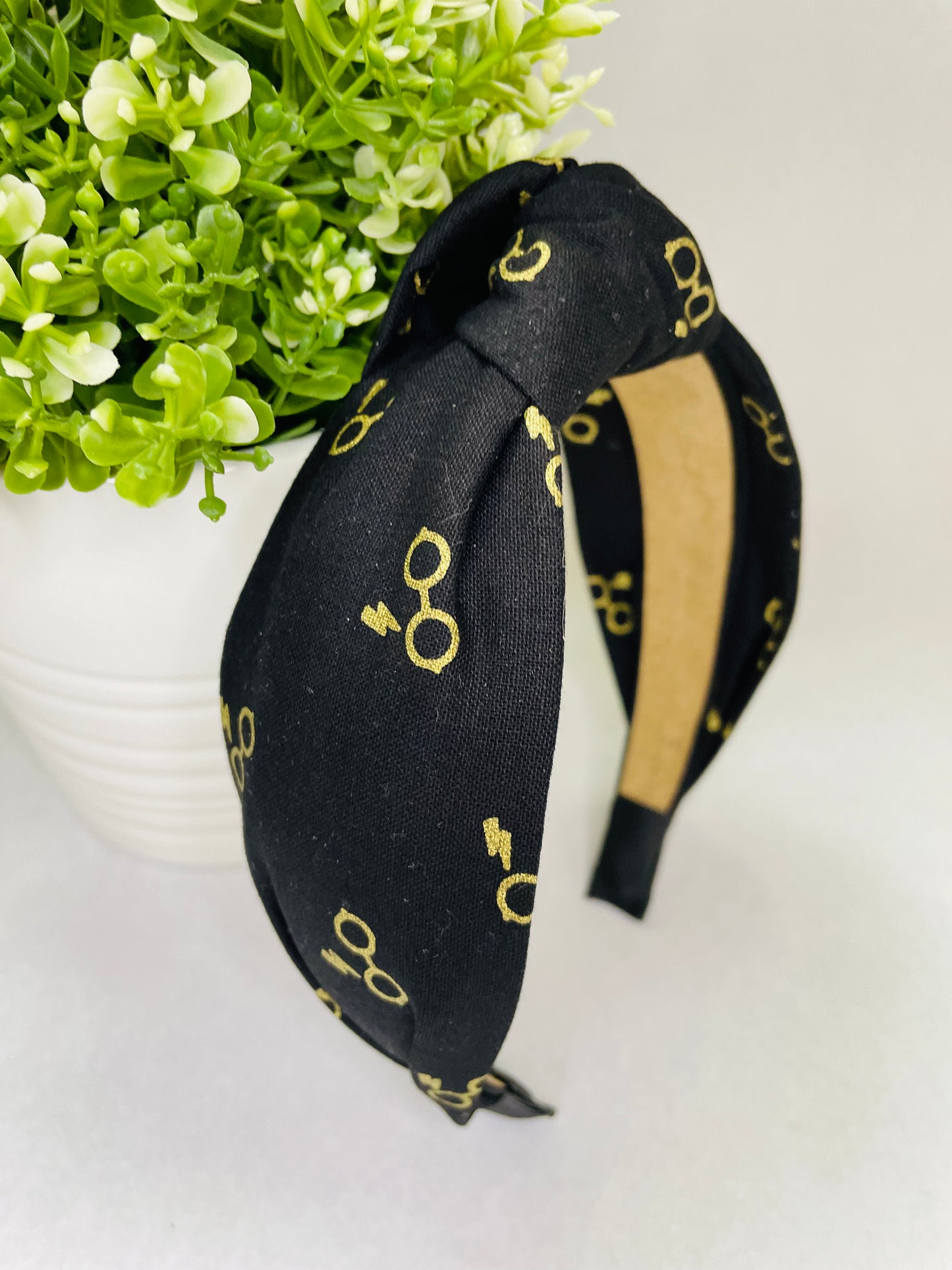 Harry Potter- Black/Gold