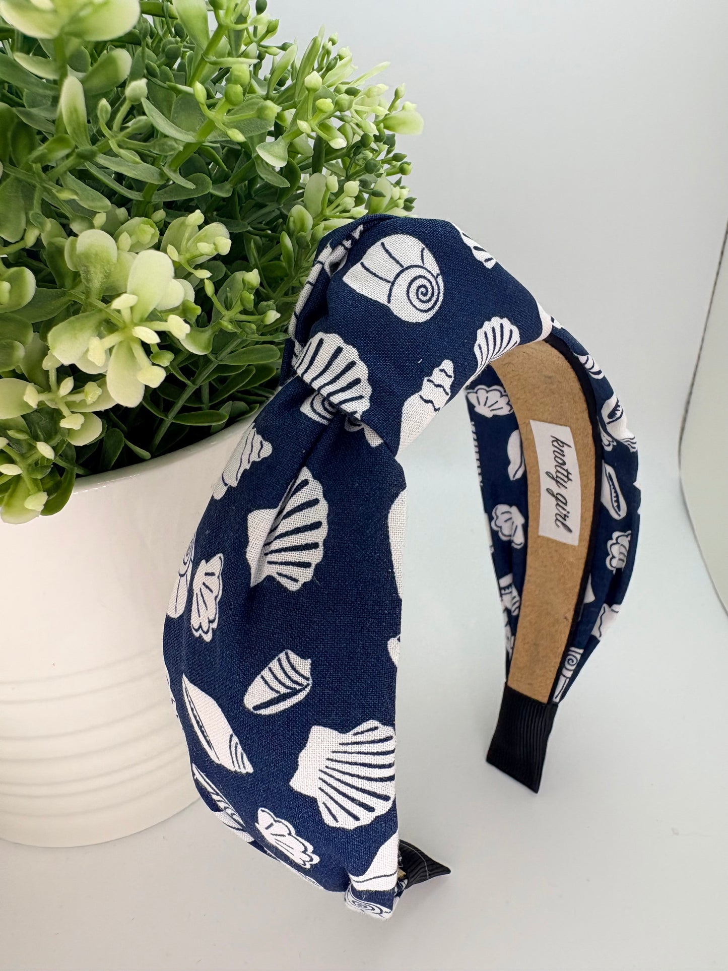 Navy Seashells
